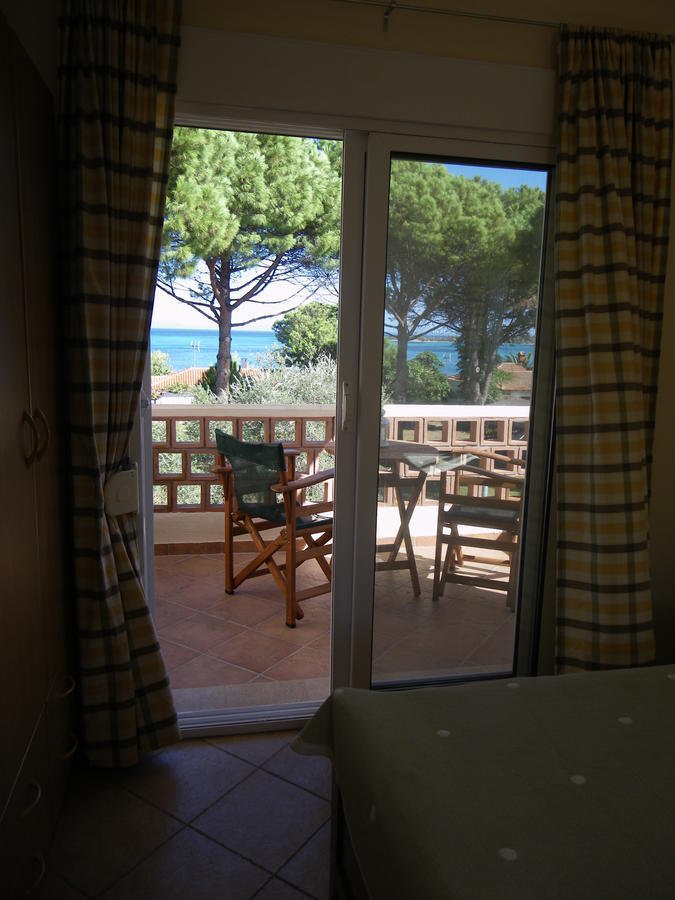 Elena Apartments Nikiti  Pokoj fotografie